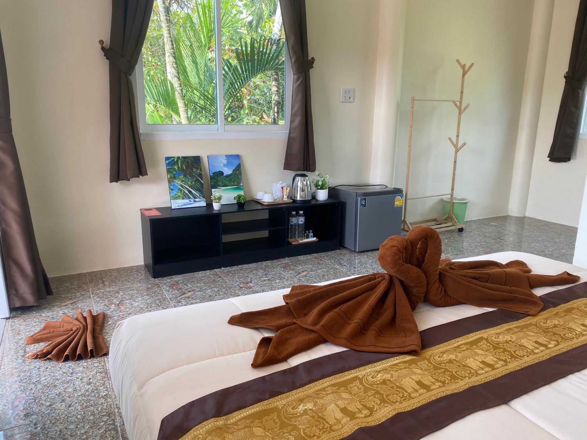 Arya Bungalow Ko Lanta 外观 照片