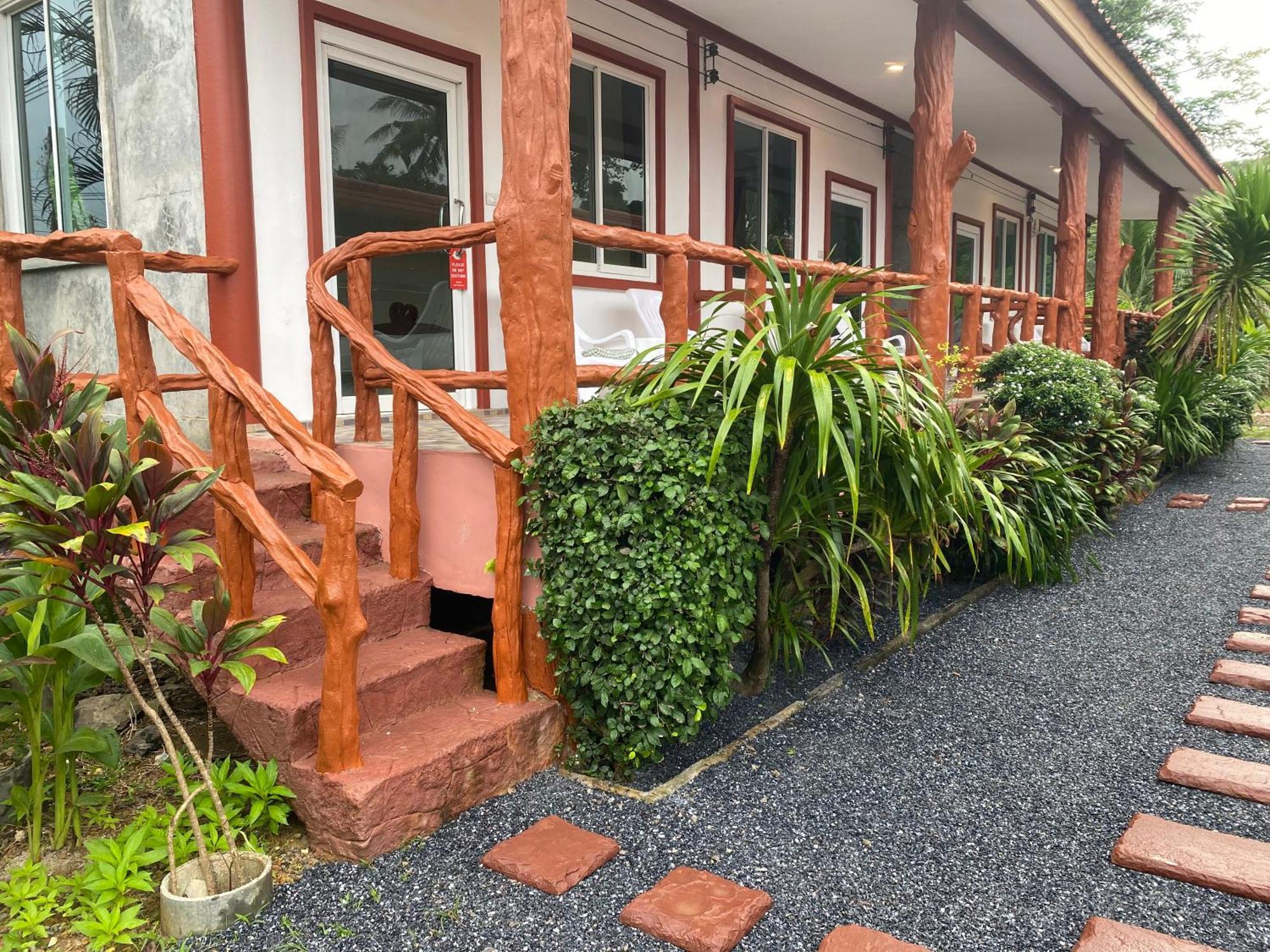 Arya Bungalow Ko Lanta 外观 照片